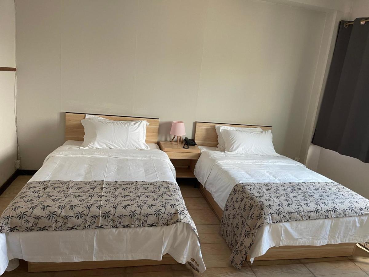 Kirin Guesthouse And Restaurant Port Louis Dış mekan fotoğraf